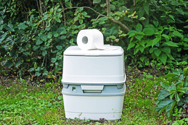 Best Portable bathroom rental  in La Croft, OH