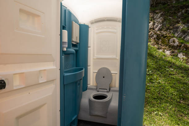Best Handicap porta potty rental  in La Croft, OH