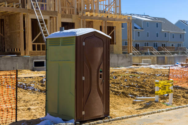 Best Luxury portable toilet rental  in La Croft, OH